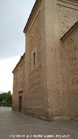 Ermita del Cristo del Prado. Lateral