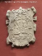 Pilar de Don Pedro. Escudo derecho