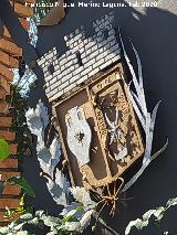 Plaza Yapey�. Escudo de Bail�n