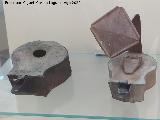 Historia de Carmona. Candiles de hierro. Museo del Alc�zar de la Puerta de Sevilla