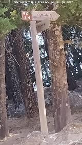 Camino Alto de la Quebrada. Cartel de direcciones