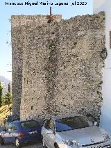 Muralla de Olvera.