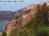 Villa Medieval. Restos de murallas