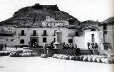 Fuente de la Plaza. Foto antigua