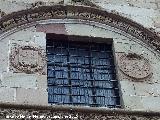 Iglesia de San Bartolom. Escudos