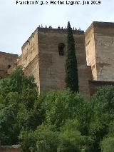 Alhambra. Torre de las Armas. Desde la Casa de Castril