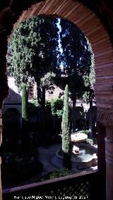 Alhambra. Patio de Lindaraja. Desde la Sala de los Aljimeces