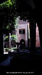 Alhambra. Patio de Lindaraja. 