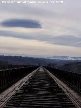 Puente del Hacho. Sobre el puente