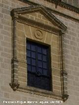 Universidad de Osuna. Ventana