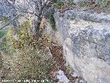 Casas Cueva Altas de los Baos. Acequia tallada en roca que conduca el agua hacia las huertas de las Casas Cueva