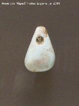 Cuevas de Los Botijos y La Zorrera. Colgante de piedra