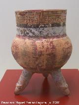 Museo de Arte Precolombino Felipe Orlando. Vasija trpode