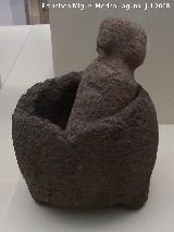 Museo de Arte Precolombino Felipe Orlando. Mortero de piedra volcnica. 1200 -1500 d.C.