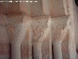 Ermita de Santa Catalina. Capiteles