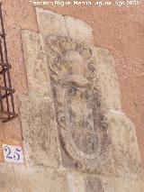 Casa del Barrio de los Palacios n 25. Escudo