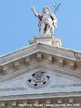 Iglesia de San Salvador. Estatua