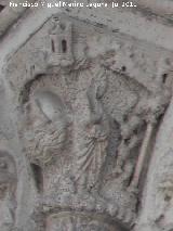 Catedral de Valencia. Puerta del Palau. El espiritu de Dios en forma de paloma sobre las aguas y la creacin del mundo