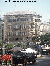 Edificio de la Plaza de la Reina n 4