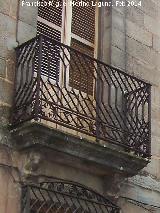 Casa de la Calle Sagunto n 2. Balcn