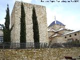 Castillo de Pallars. Con la Colegiata al fondo