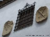 Casa de la Calle San Miguel n 29. Escudos