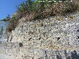 Murallas de Iznatoraf. Paseo de la Cava