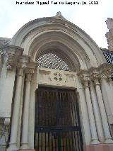 Catedral de Santa Mara la Vieja. Puerta lateral