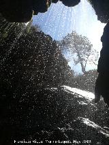 Cascada Cuarta de La Hueta. Desde el interior