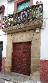 Casa de la Calle Parras n� 17. Balc�n y portada