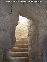 Castillo de La Guardia. Torre del Homenaje. Escaleras de acceso a la segunda planta