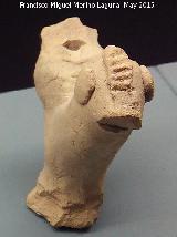 Barrio medieval de la Calle San Vicente. Silbato zoomorfo. Museo Provincial de Ja�n