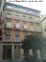 Edificio de la Plaza Cervantes n 2. Fachada