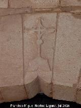 Santuario de Tíscar. Clave de la Casa de Hermandad