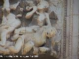 Catedral de Jaén. Fachada. Demonios de la derecha del bajorelieve de San Miguel