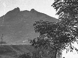 Peñas de Castro. Foto antigua. Archivo IEG