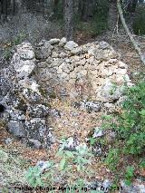 Casa forestal de la Hoya del Caño. Horno