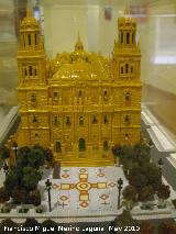 Catedral de Jaén. Fachada. Maqueta de platilina de Agustín Garzón