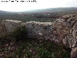 Castillo de Nínchez. Muralla