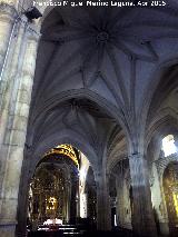 Basílica de San Ildefonso. Nave central