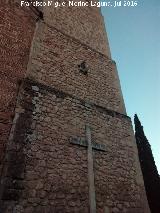 Iglesia de San Pedro y San Pablo. Torreón militar reutilizado como capanario