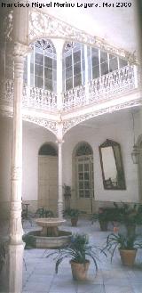 Palacio de los Cobaleda Nicuesa. Patio central