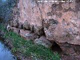 Puente romano del Molinillo. Piedras ciclpeas