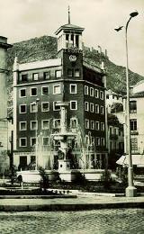 Edificio de la Caja de Ahorros de Crdoba. Foto antigua