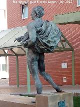 Monumento a Euclides. Estatua
