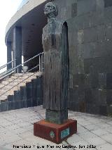 Monumento a Cesreo Rodrguez Aguilera. 
