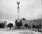 Plaza de las Batallas. Foto antigua. Archivo IEG