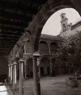 Real Monasterio de Santa Clara. Claustro. Foto antigua