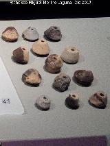Yacimiento arqueológico de Ategua. Fusayolas de cerámica. Tumba de las Fusayolas. Museo Ibero de Jaén