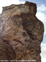 Piedra Virgen del Camello. Desde abajo